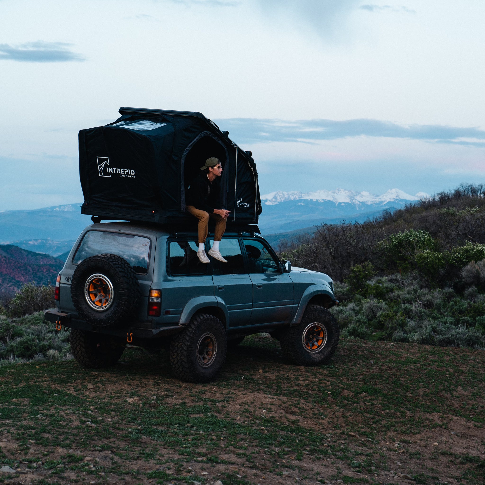 Toyota Land Cruiser Rooftop Tents