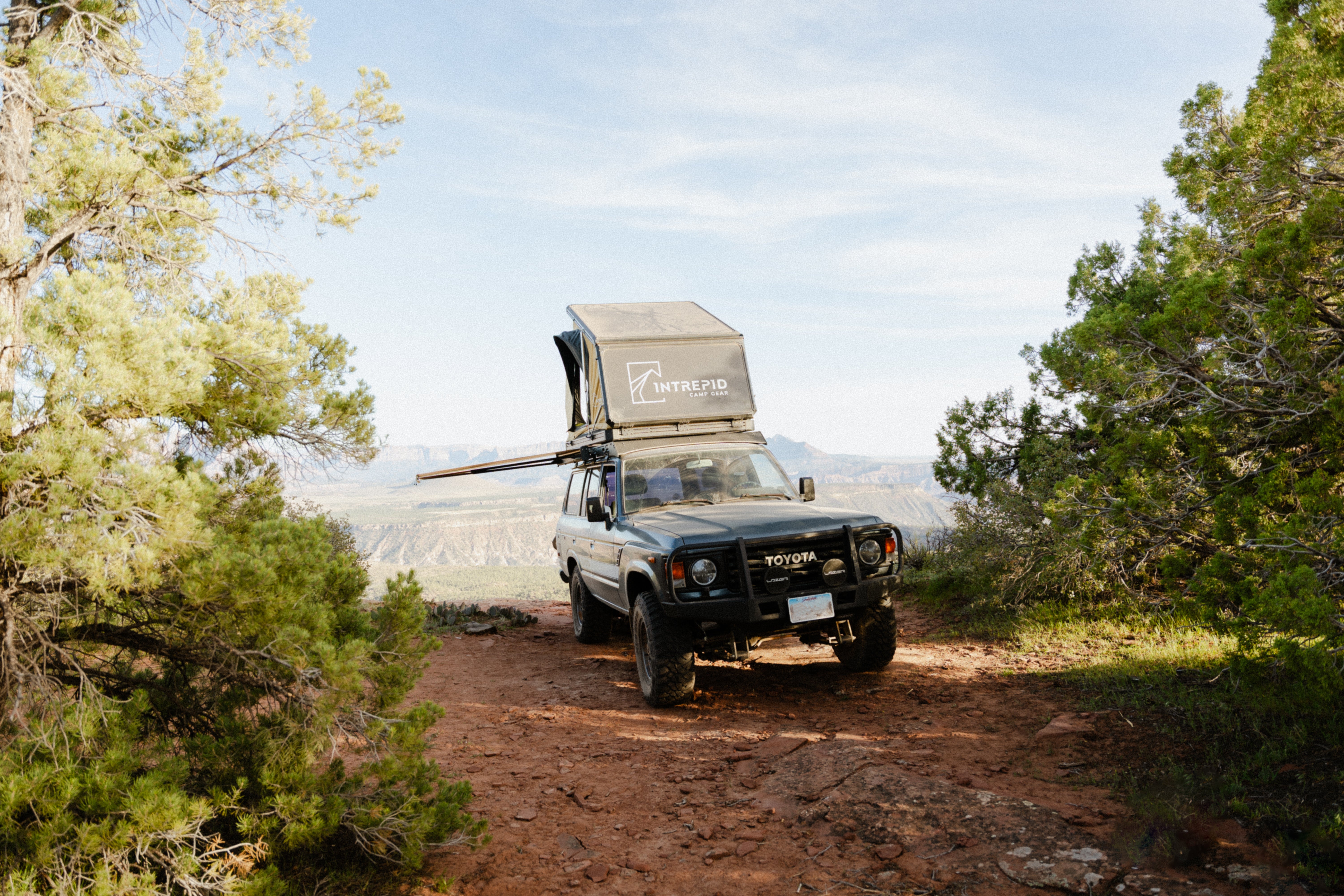 Geo 2.5 Pro Rooftop Tent | Car Tent with Heater & AC Port