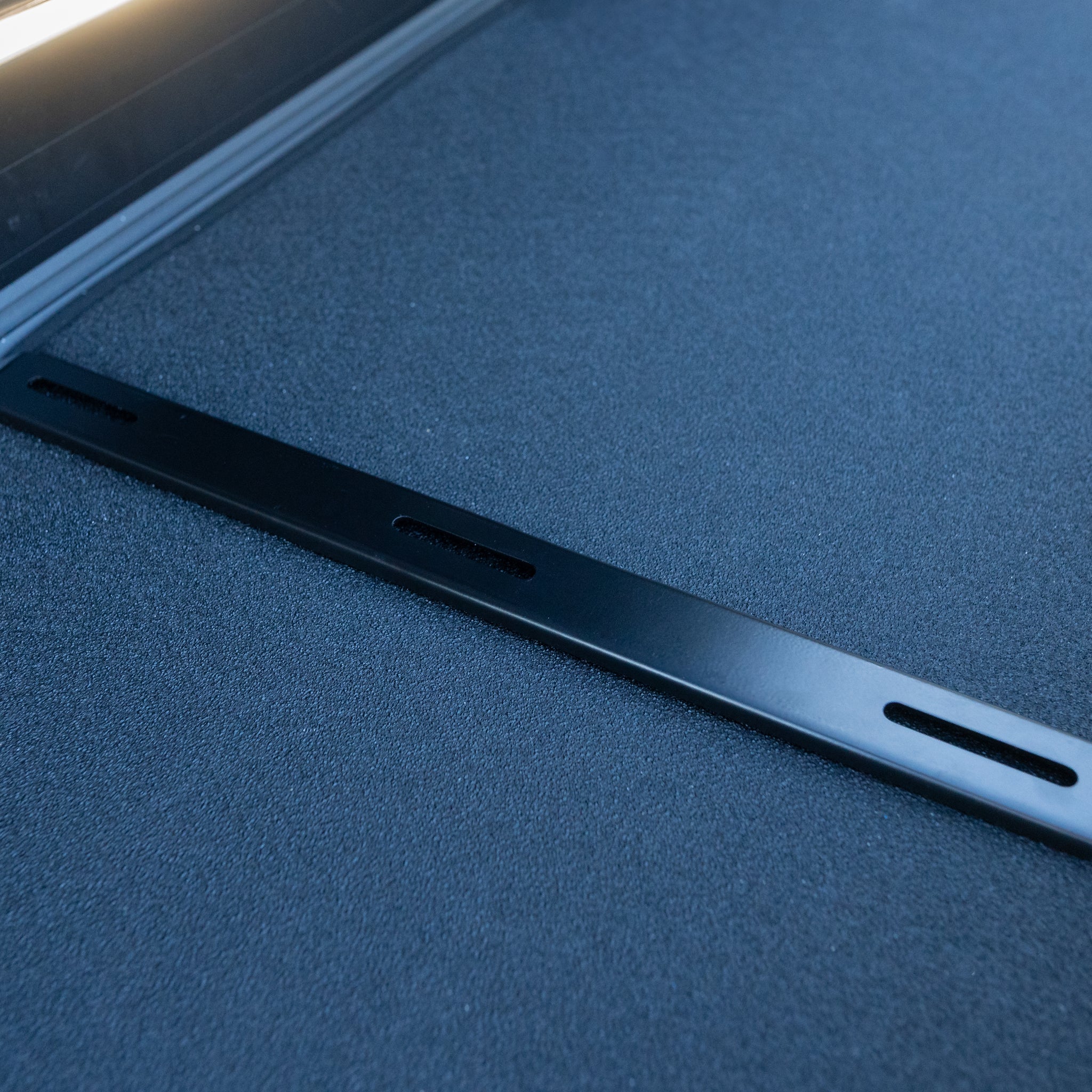 Metal Binder