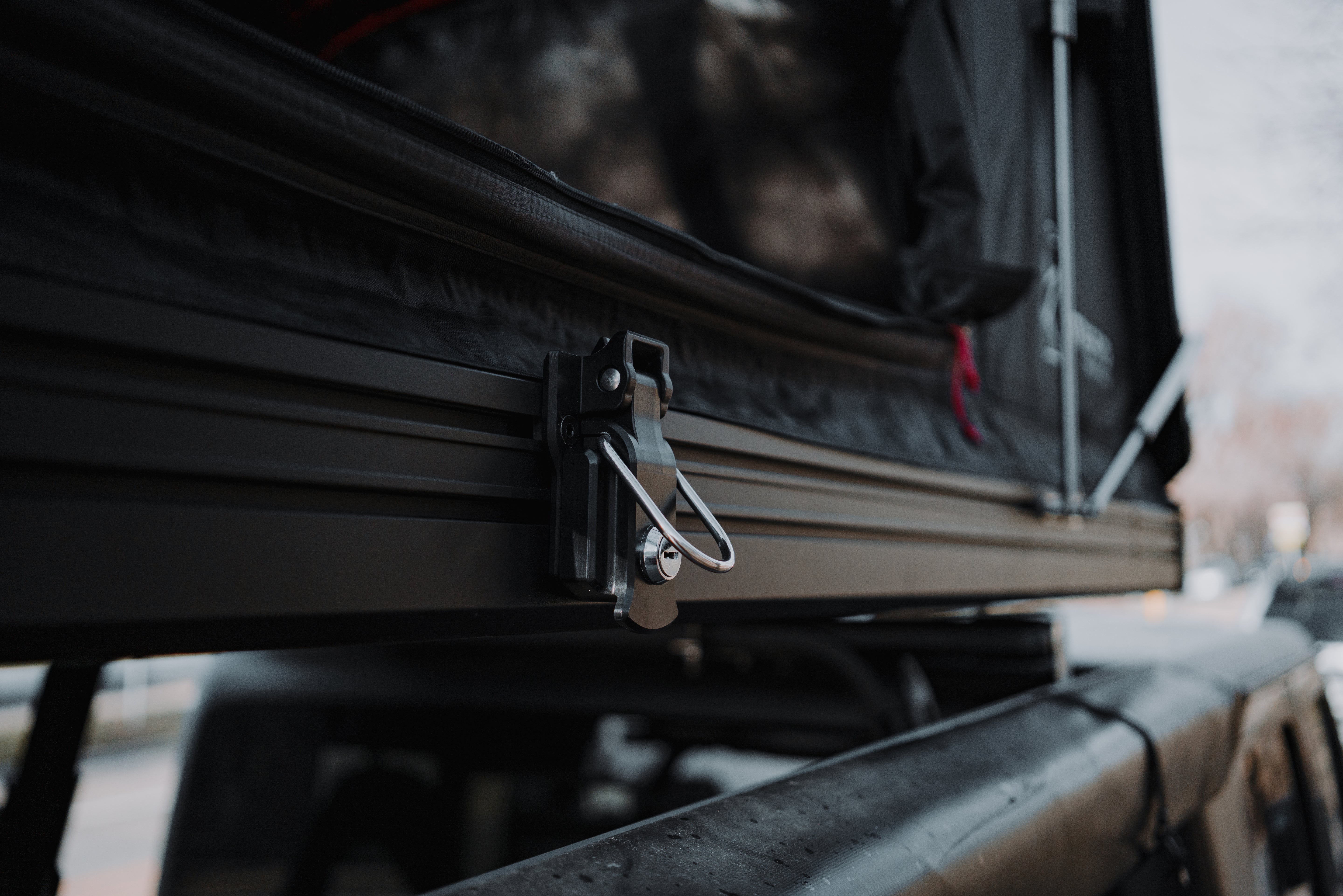Lockable Latch