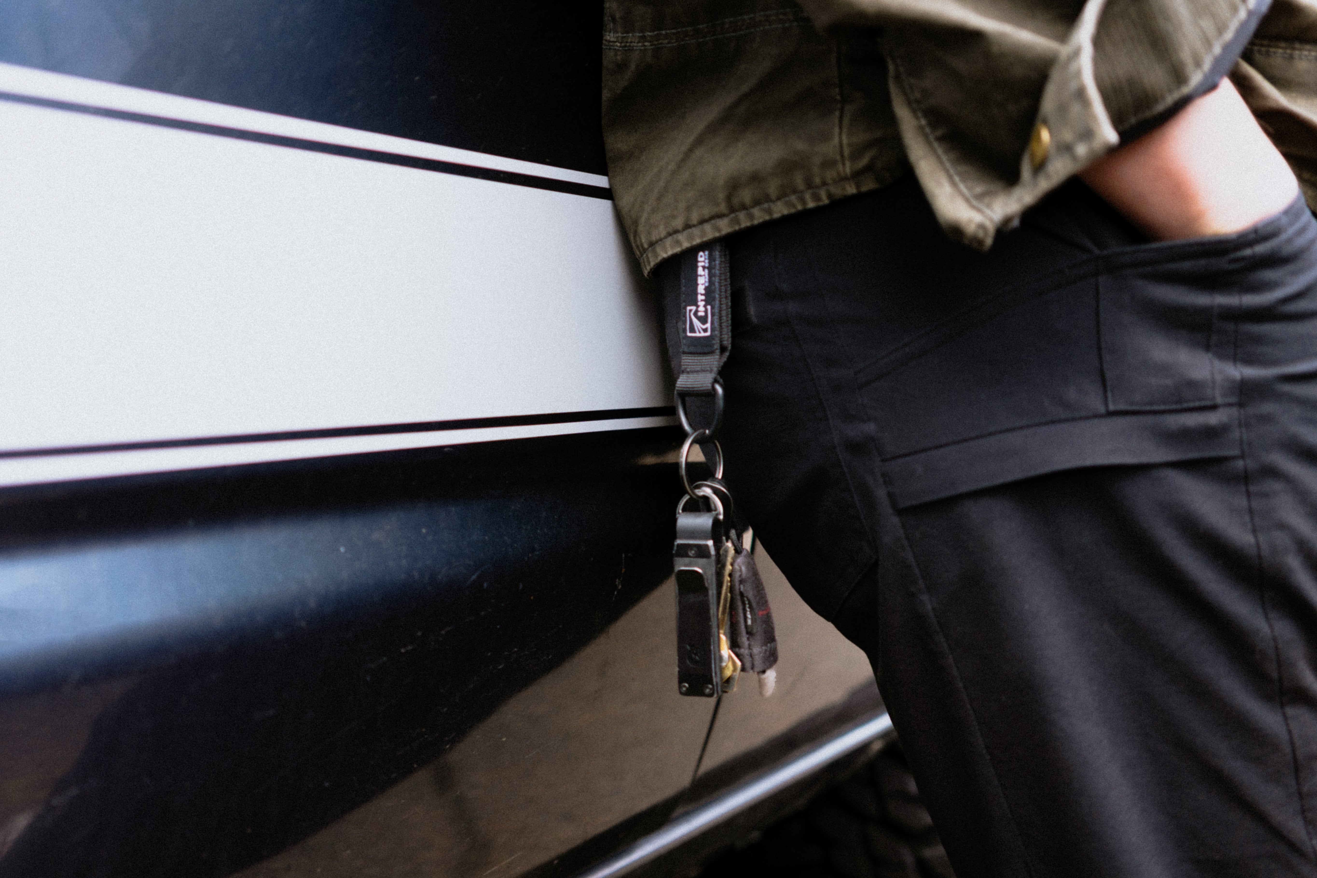 Tactical Key Holder with Aluminum D-Ring and Carabiner – Intrepid